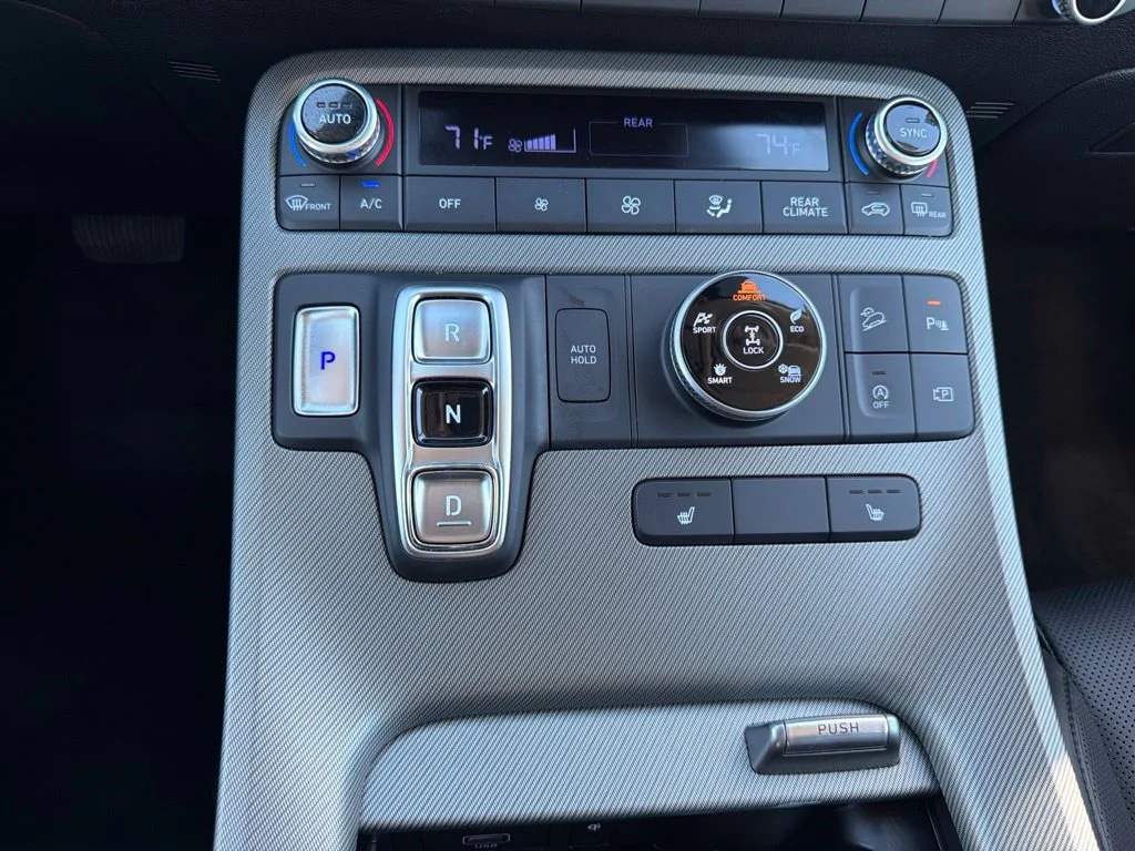 Used 2025 Gray Hyundai SEL image 14