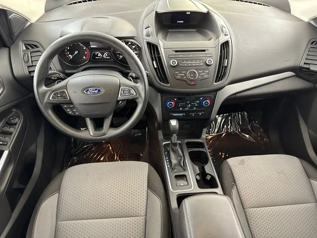 Used 2017 Red Ford SE image 27