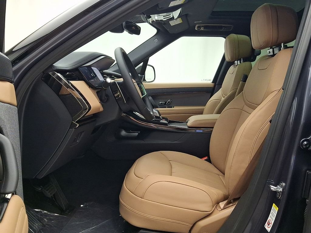 New 2026 Varesine Blue Land Rover SE image 10