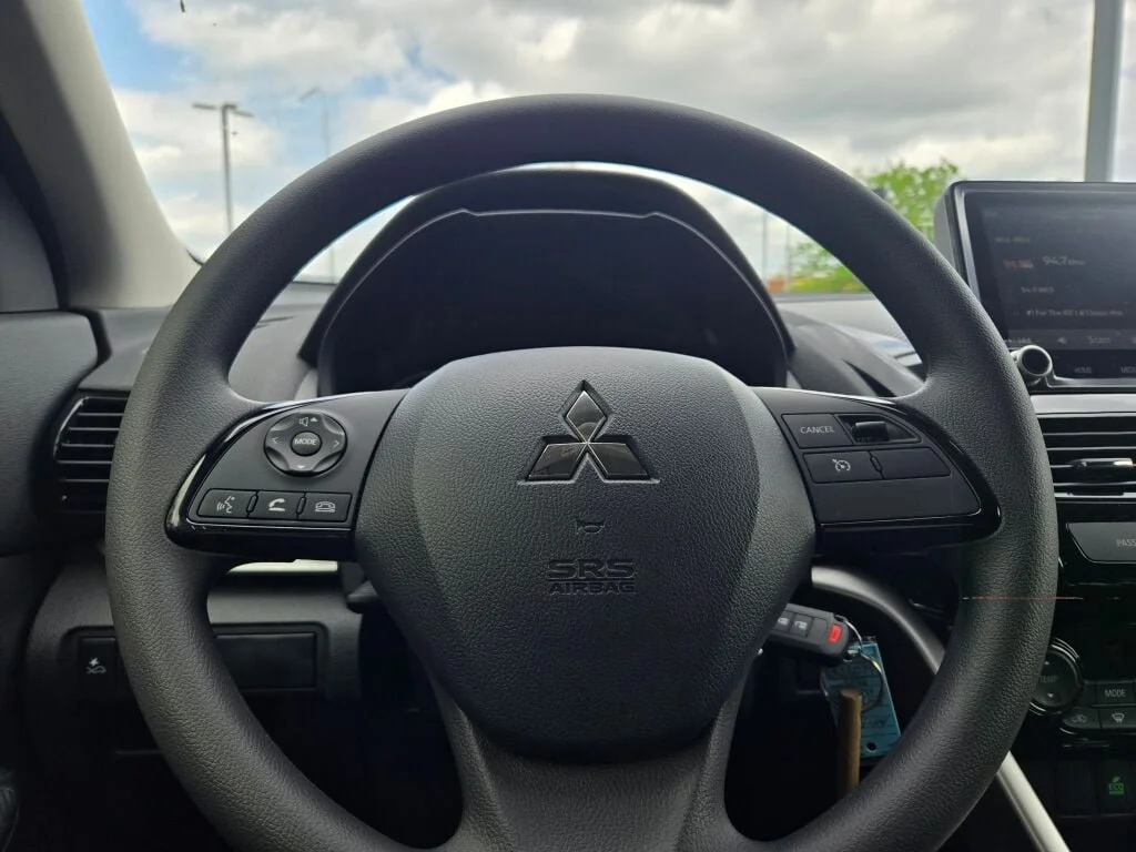 New 2026 Gray Mitsubishi ES 1.5T S-AWC image 27