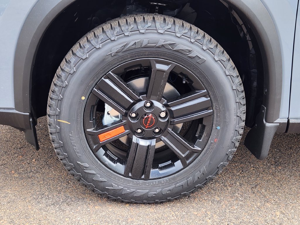New 2026 Boulder Gray Pearl Nissan Rock Creek image 9