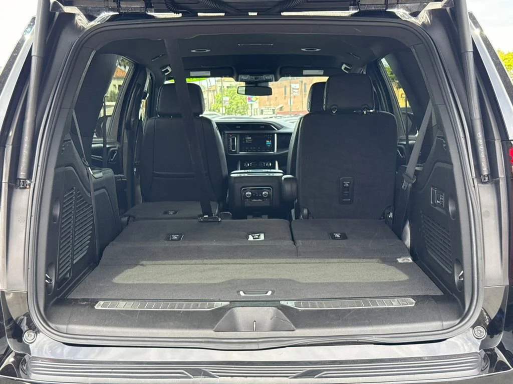 Used 2024 Onyx Black GMC Denali image 11