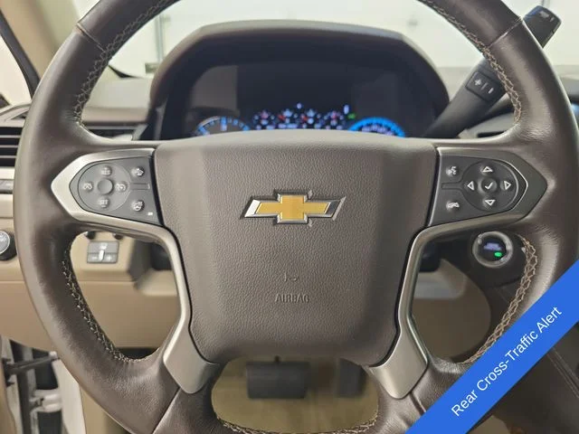 Used 2016 Iridescent Pearl Tricoat Chevrolet LTZ image 34