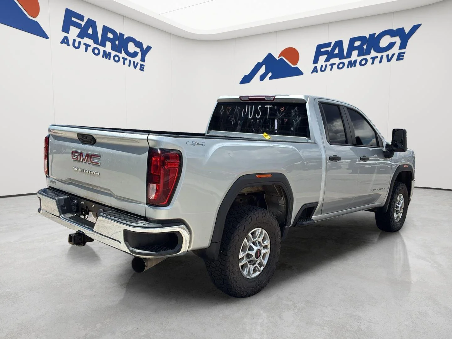 Used 2022 Quicksilver Metallic GMC Pro image 3