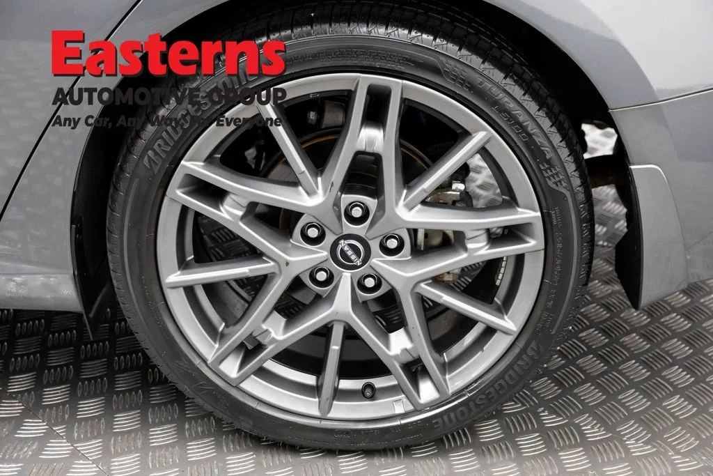 Used 2023 Gray Nissan 2.0 SR image 32