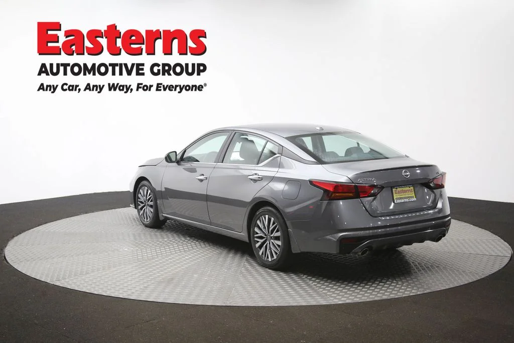 Used 2023 Gray Nissan 2.5 SV image 64
