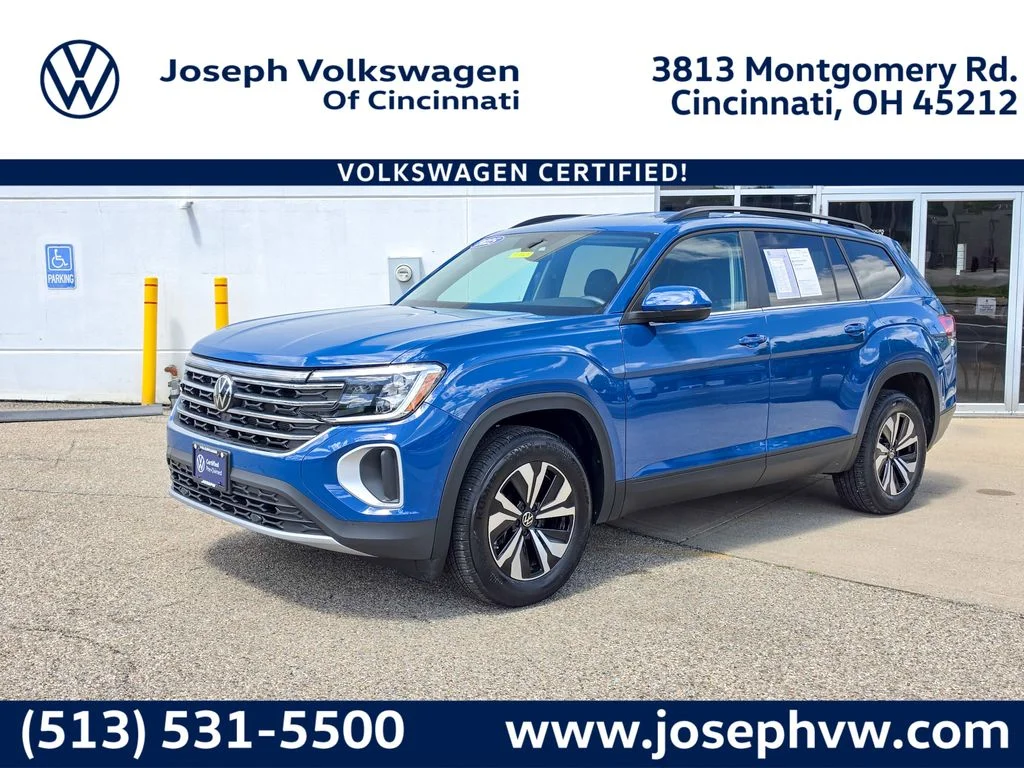 2025 Volkswagen Atlas 2.0T SE's photo