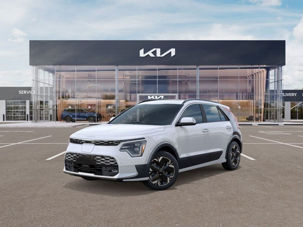 New 2026 Snow White Pearl Kia WAVE image 8