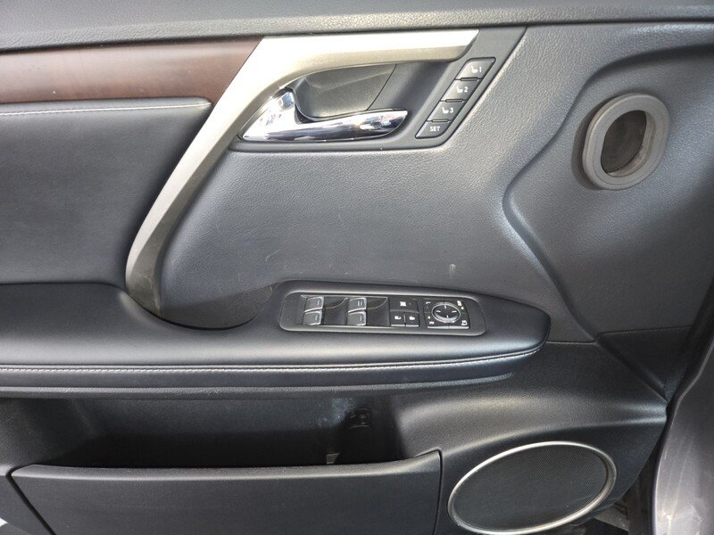 Certified Used 2020 Gray Pearl Lexus  image 16