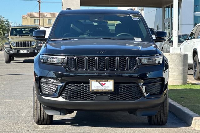 2025 Jeep Grand Cherokee Altitude - Photo 12