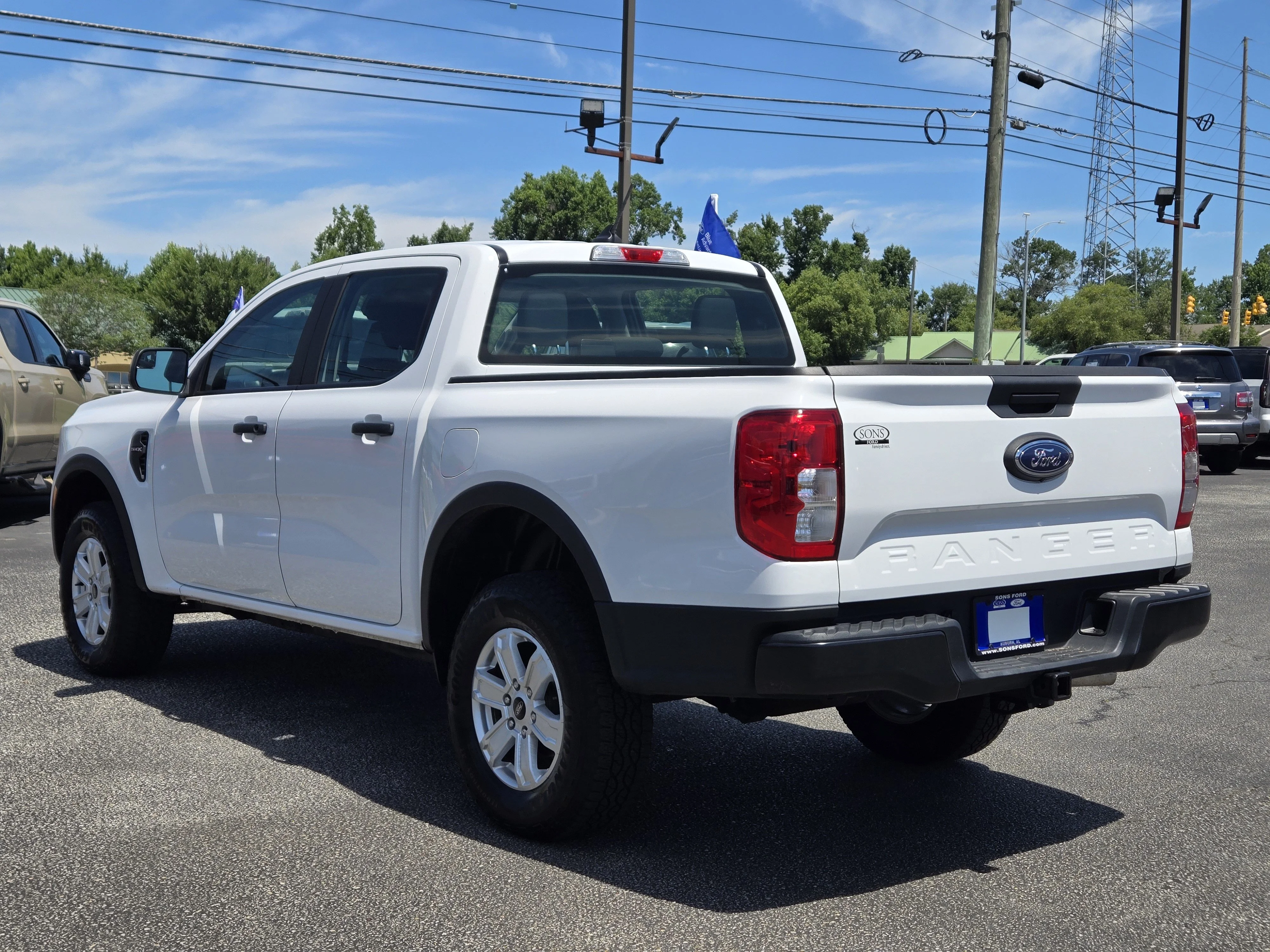 Used 2025 Oxford White Ford XL image 12