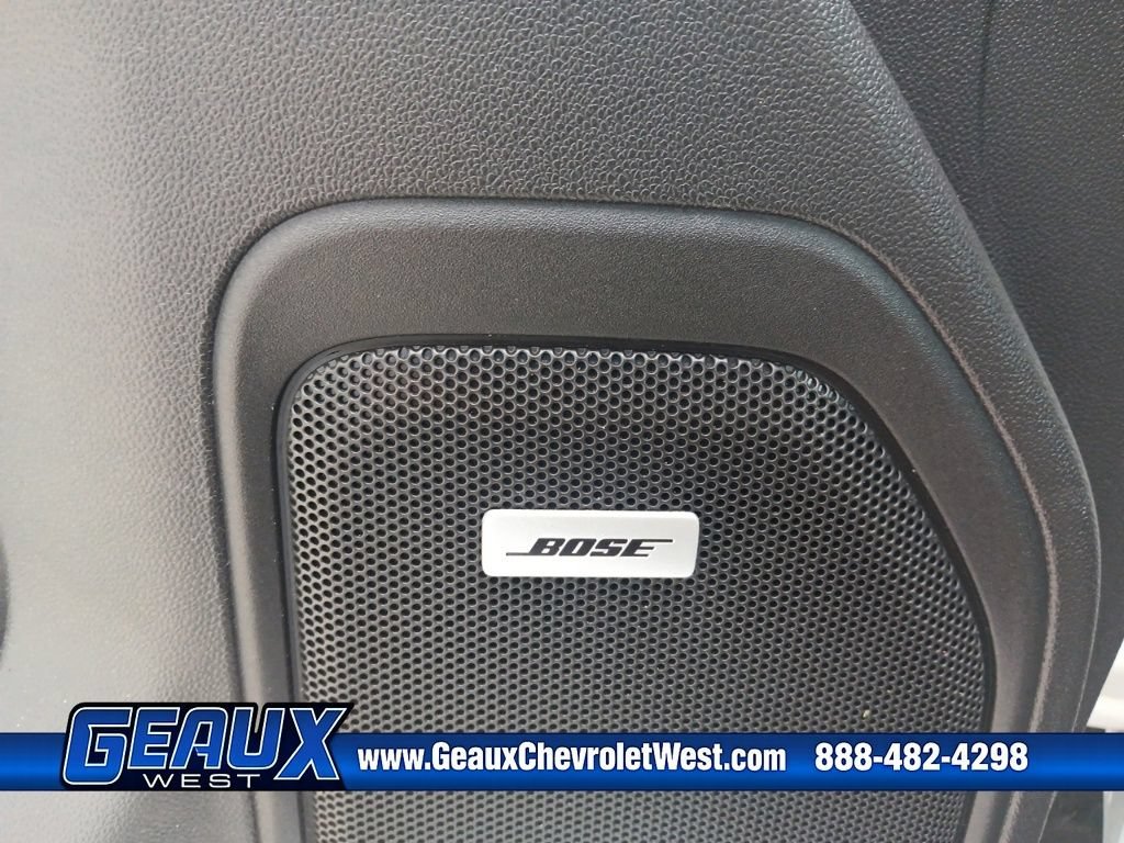 Used 2019 IRIDESCENT PEARL TRICOAT Chevrolet High Country image 26