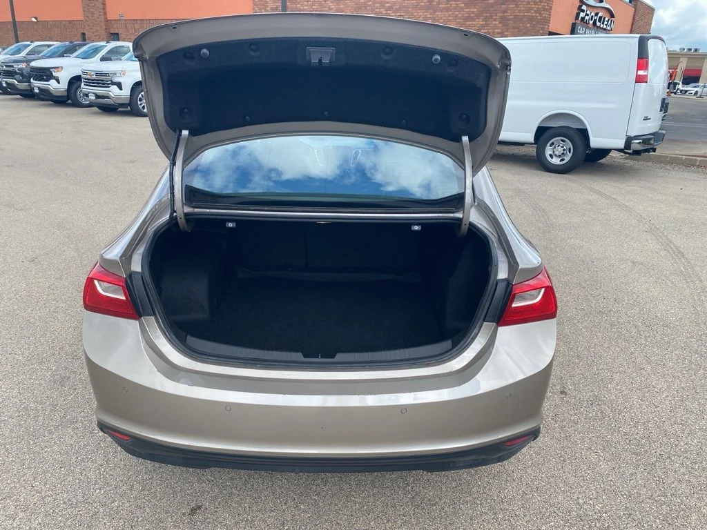 2024 Chevrolet Malibu 1LT - Photo 17