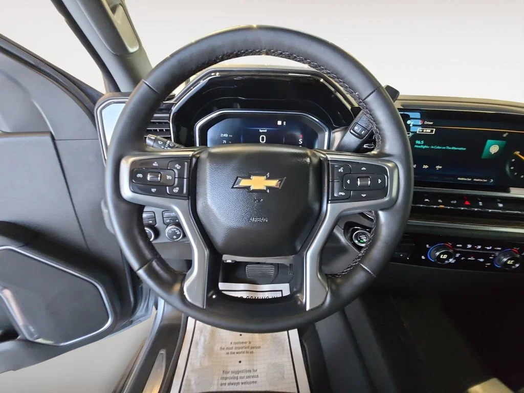 Used 2023 Sterling Gray Metallic Chevrolet LT image 13
