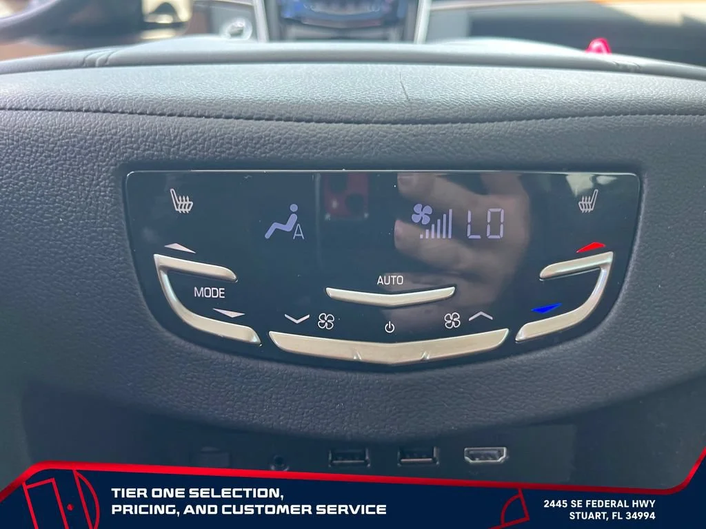 Used 2020 BLACK RAVEN Cadillac Premium Luxury image 35