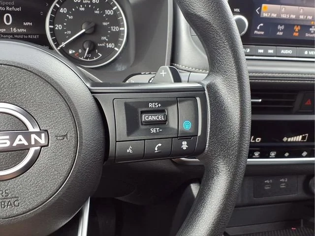 Used 2024  Nissan SV image 12