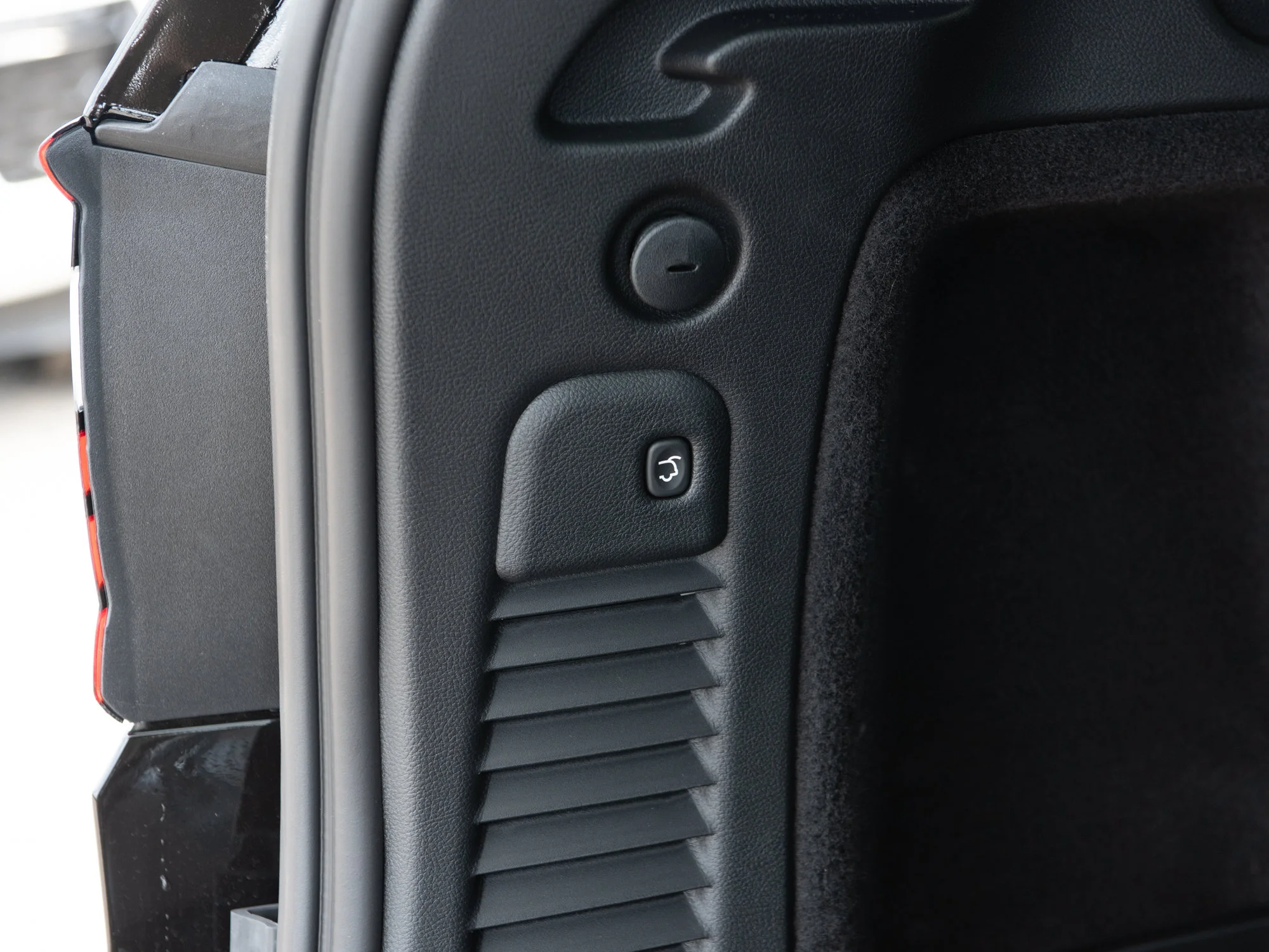 New 2026 Black Dodge GT Premium* HEMI V8 AWD image 26