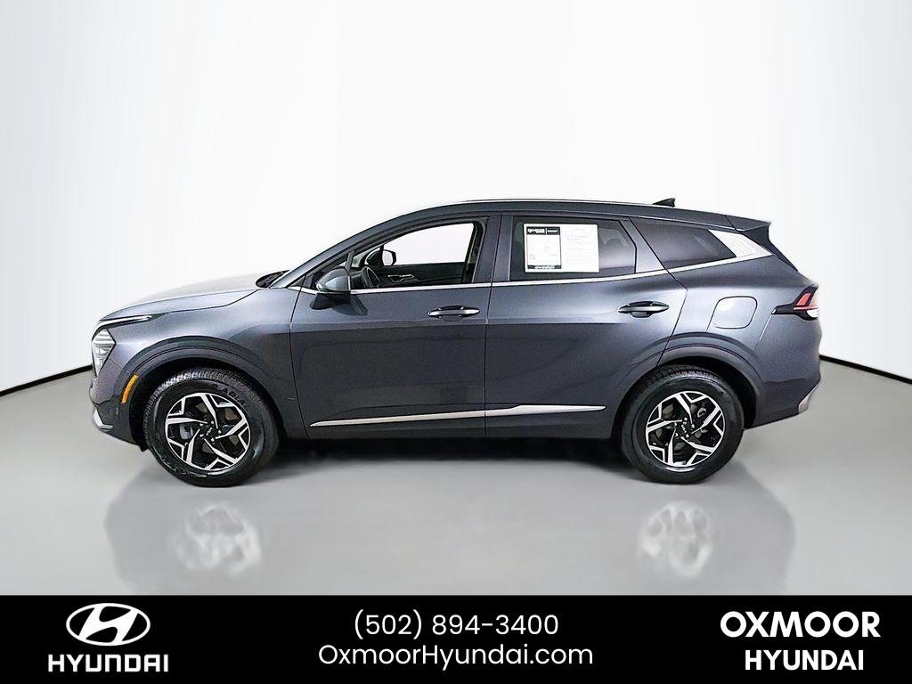 Used 2024 Gravity Gray Kia LX image 4