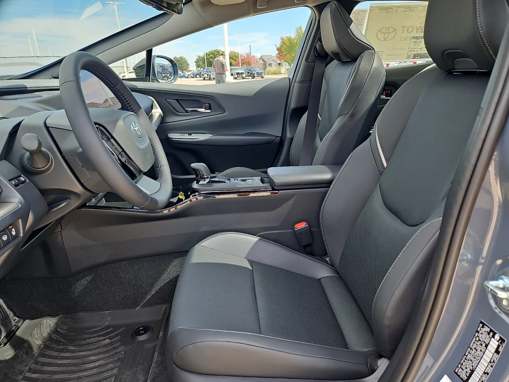 New 2027 Guardian Gray Toyota Limited image 7