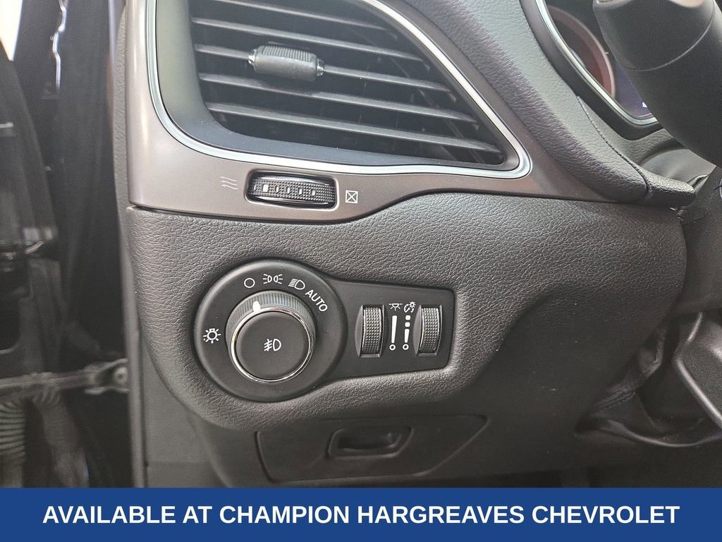 2019 Jeep Cherokee Latitude Plus - Photo 24