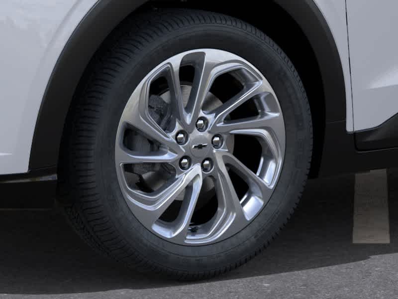 2027 Chevrolet Bolt LT - Photo 9
