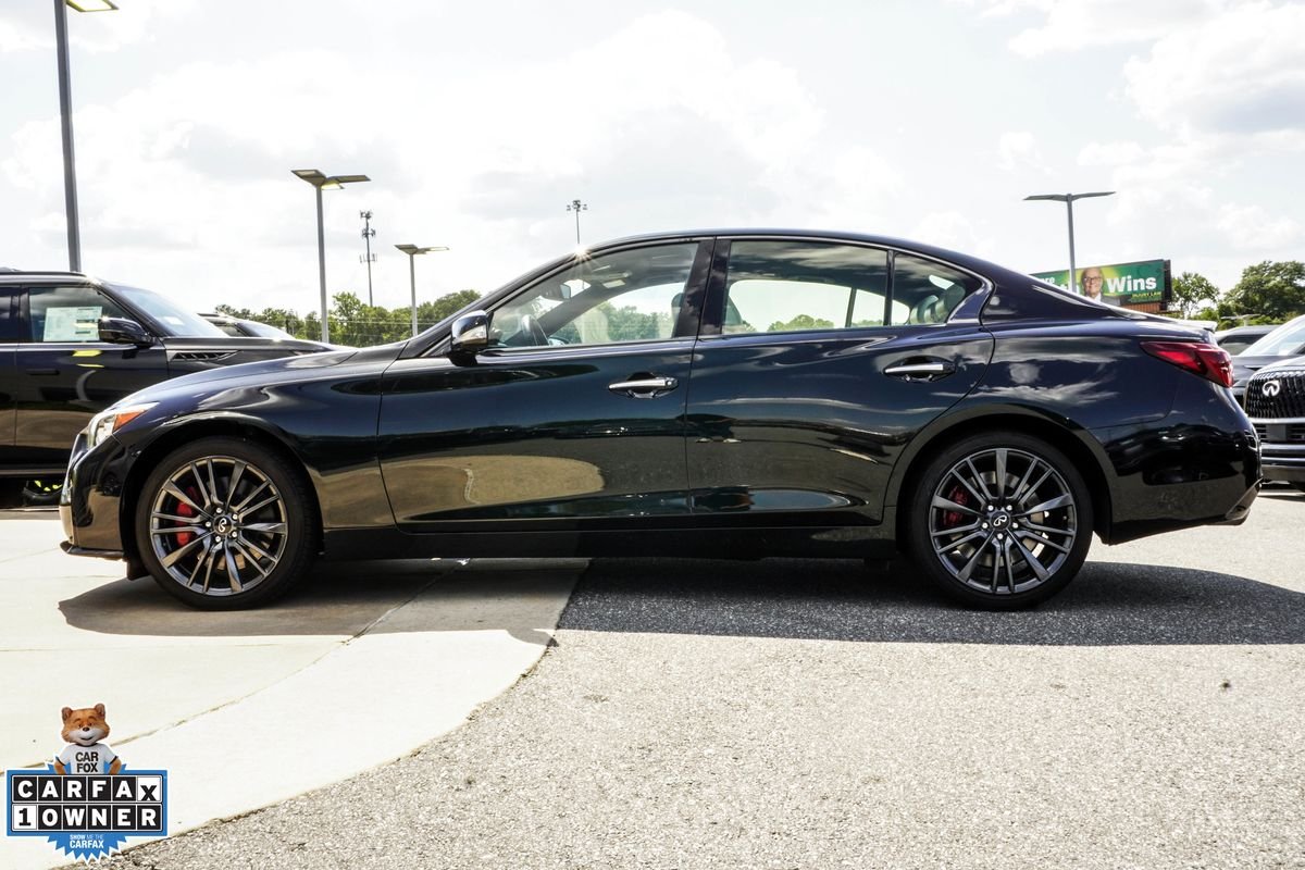 Used 2023 Black INFINITI Red Sport 400 image 10