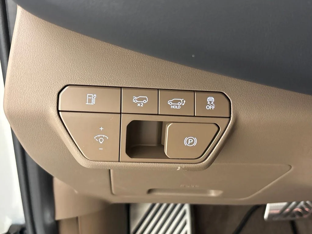 New 2026 Ivory Silver Kia GT-Line AWD image 40