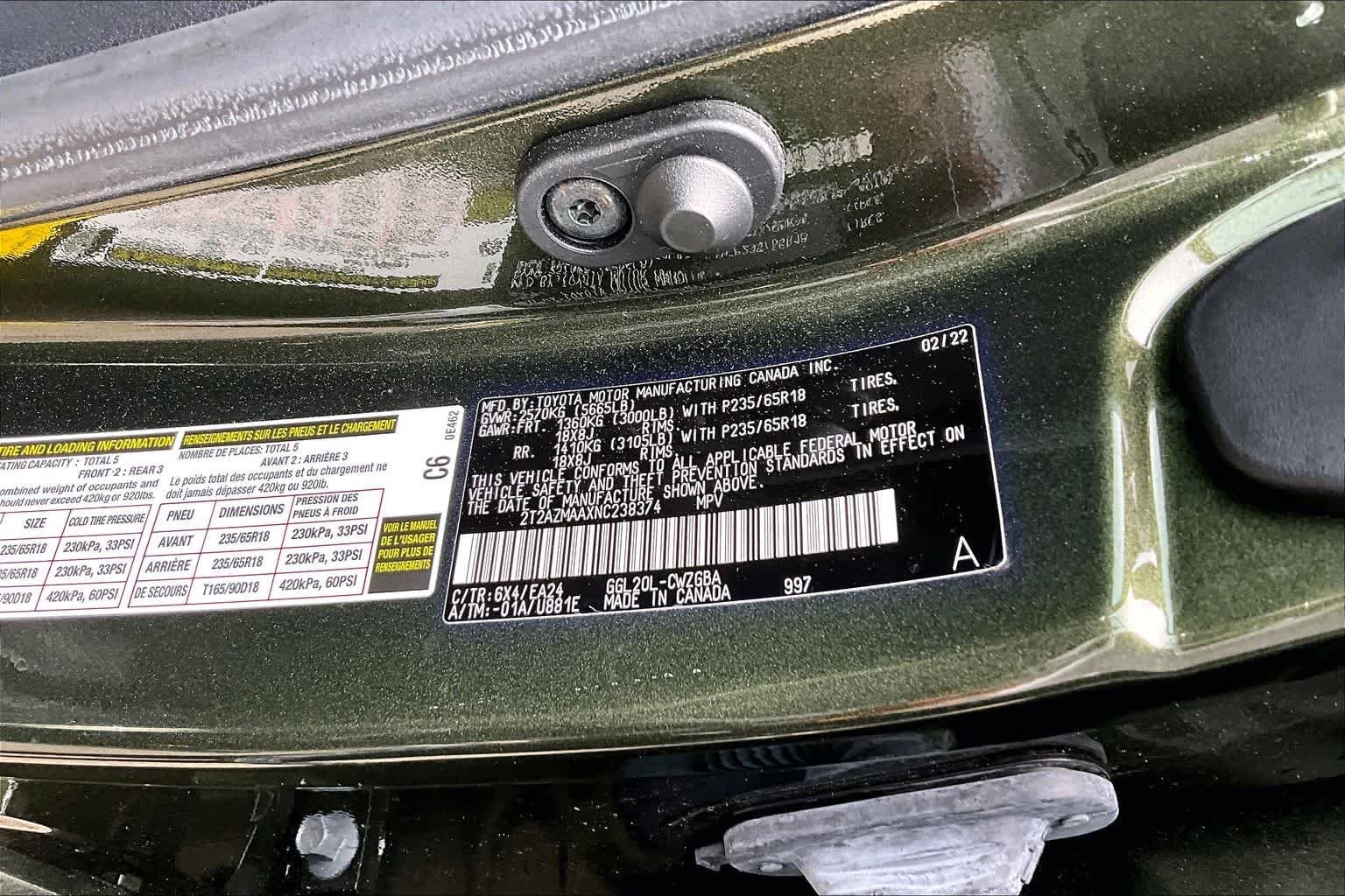 Used 2022 Nori Green Pearl Lexus  image 35