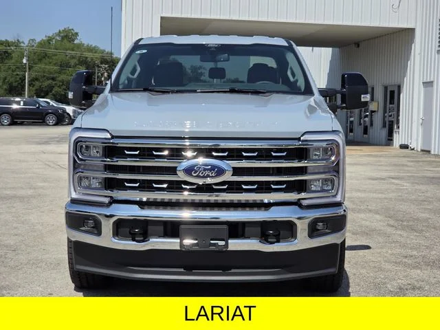 New 2026 Glacier Gray Metallic Tri-Coat Ford F-250® Lariat® image 3