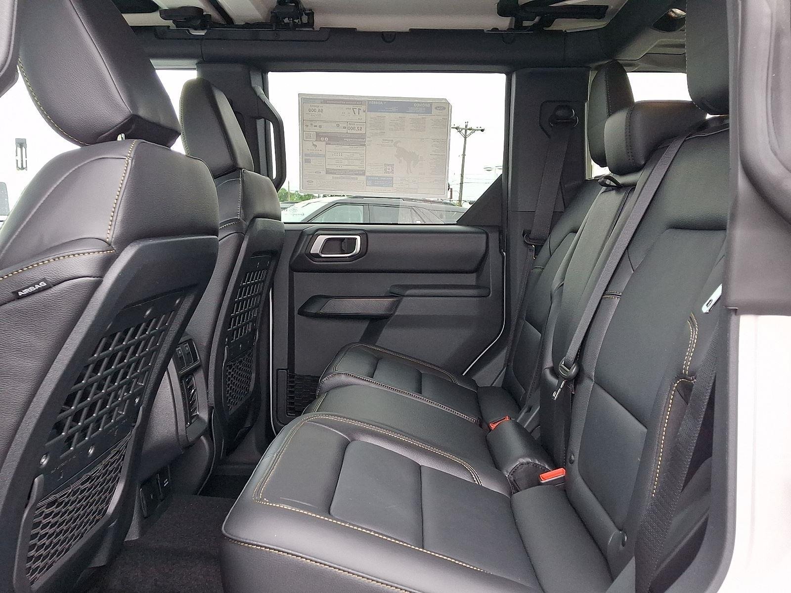 New 2026 Avalanche Gray Ford Badlands® image 8