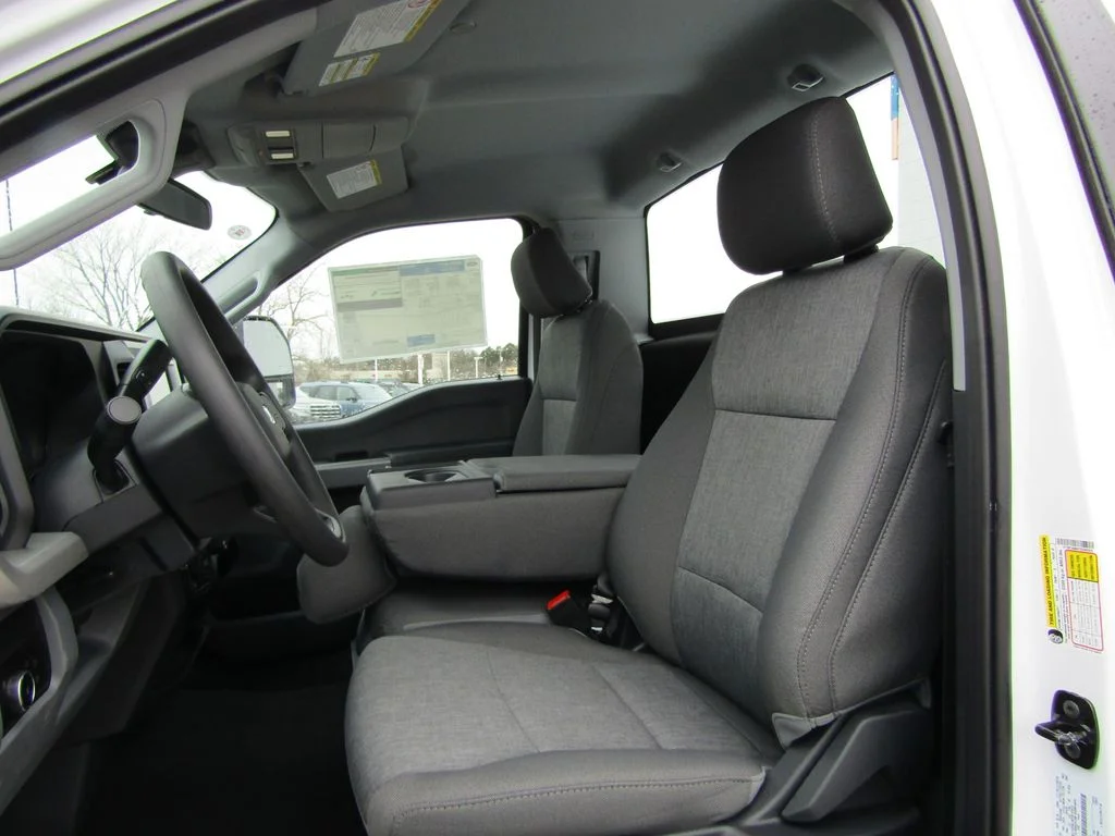 New 2026 Oxford White Ford F-350® XL image 14