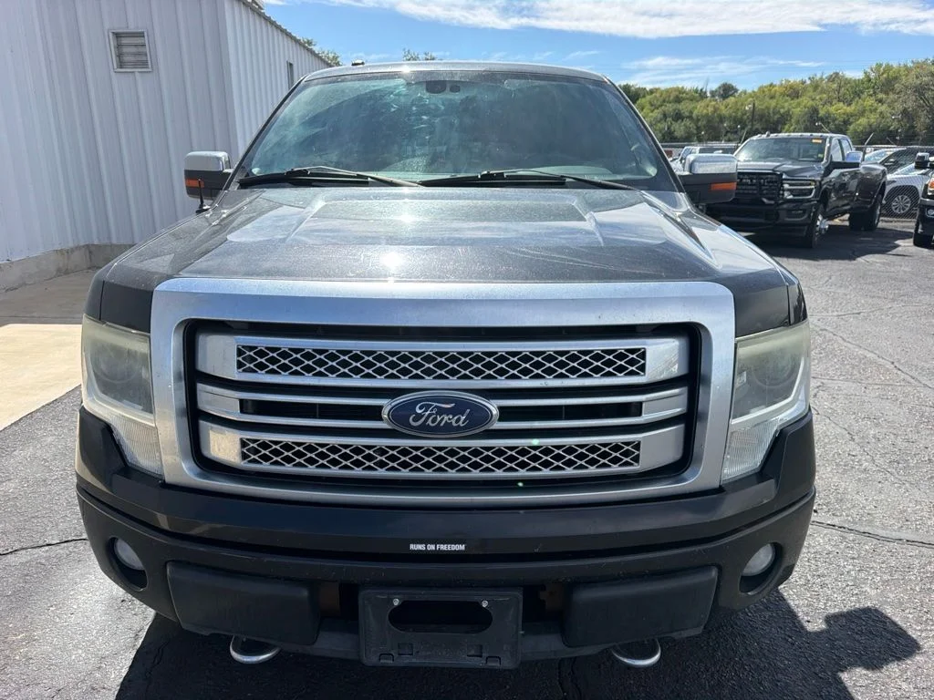 Used 2013 Tuxedo Black Metallic Ford Platinum image 3