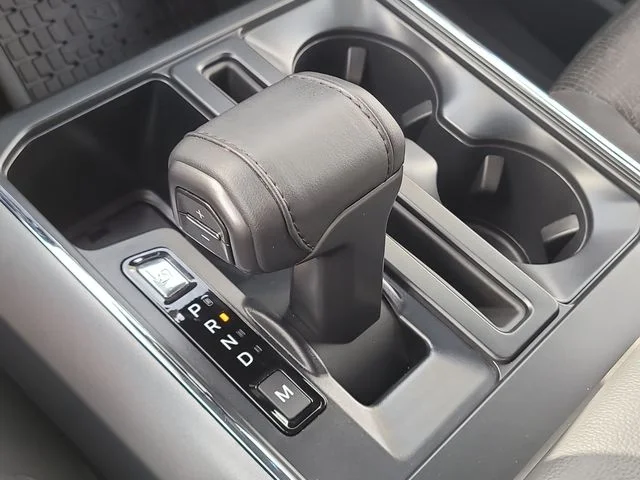 Used 2025 White Ford XLT image 28