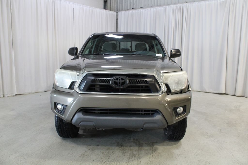 Used 2015 Pyrite Mica Toyota Base image 35