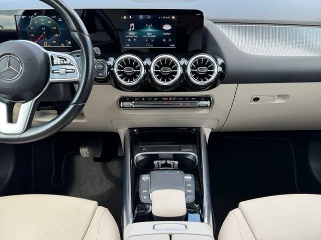 Used 2023  Mercedes-Benz GLA 250 image 13