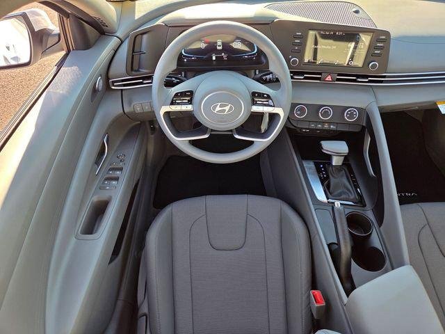 New 2026 White Hyundai SE image 24