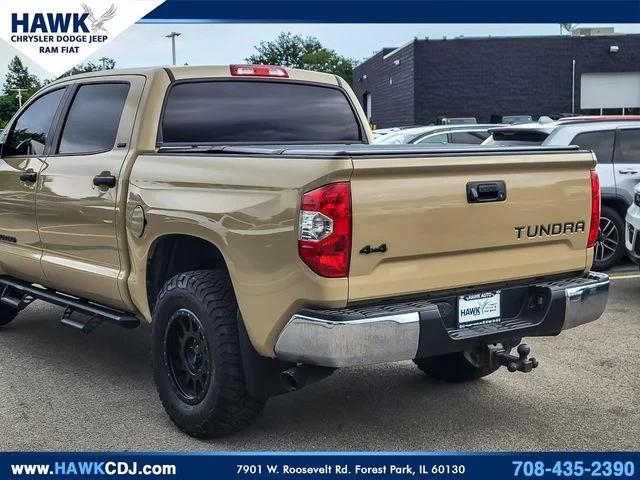Used 2018  Toyota SR5 image 6