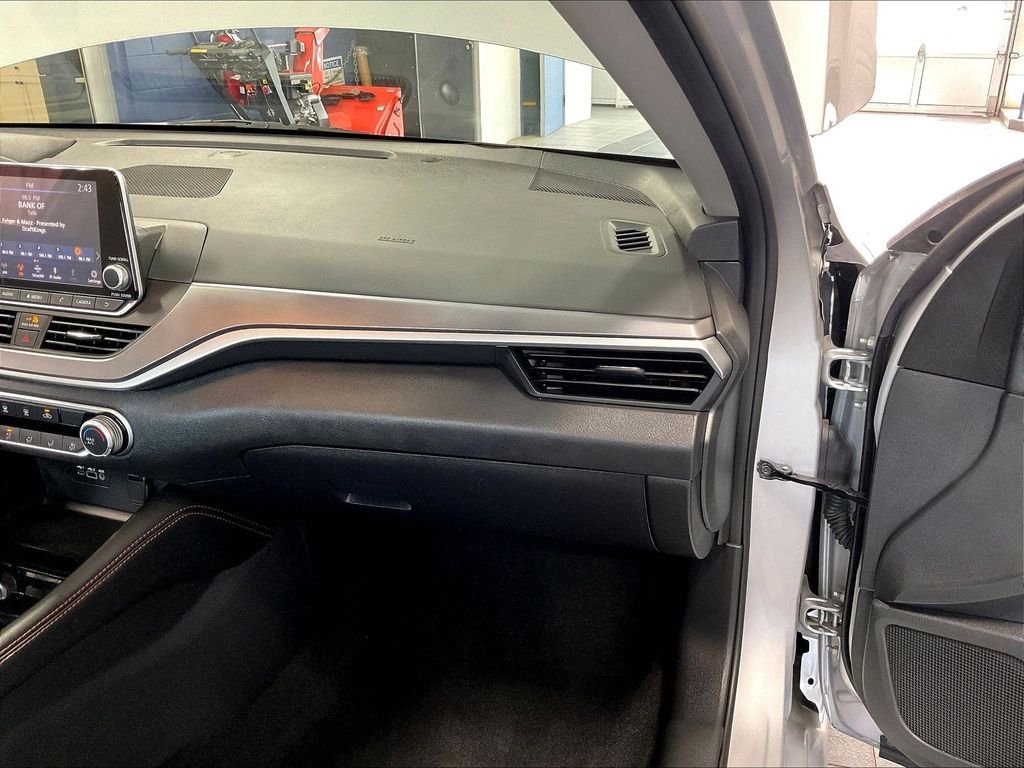 Certified Used 2023 Silver Nissan 2.5 SR image 13
