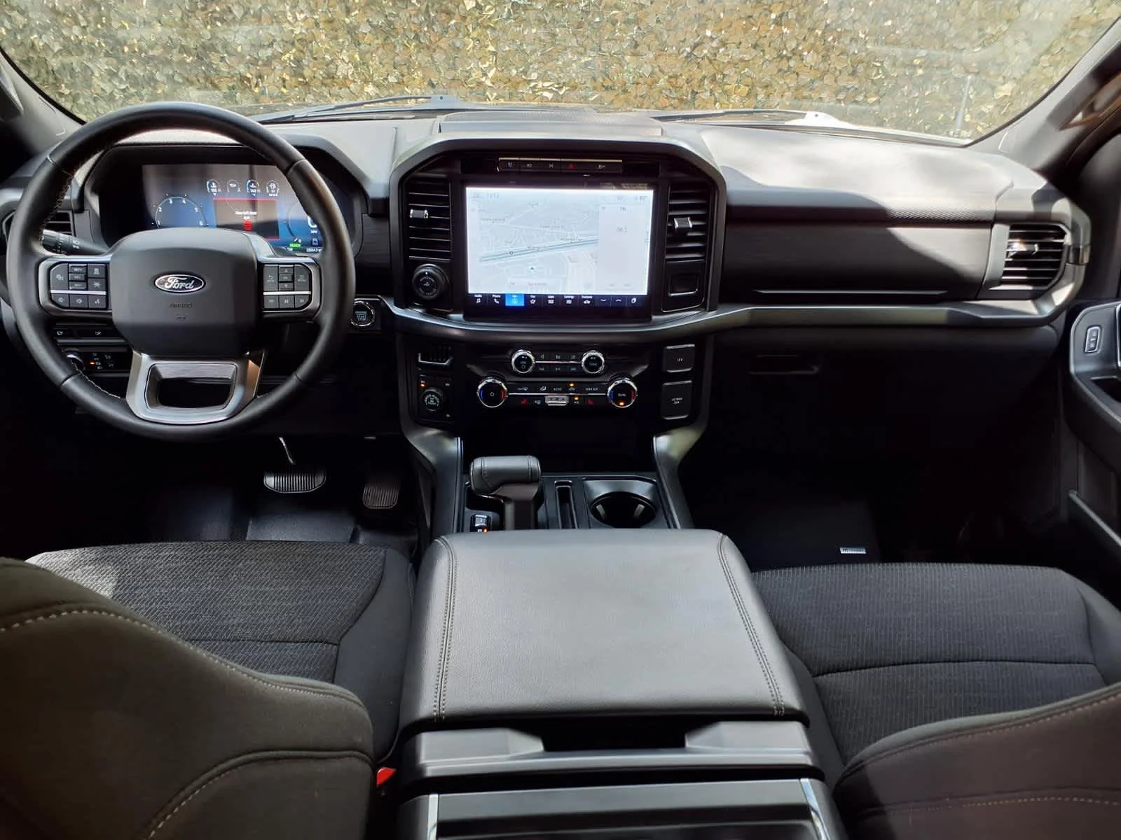 Used 2024  Ford XLT image 26