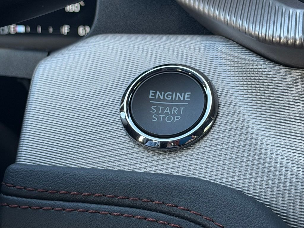 New 2027 Carbonized Gray Metallic Ford Active image 18