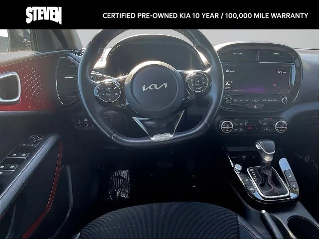 Used 2022 Black Kia Turbo image 9