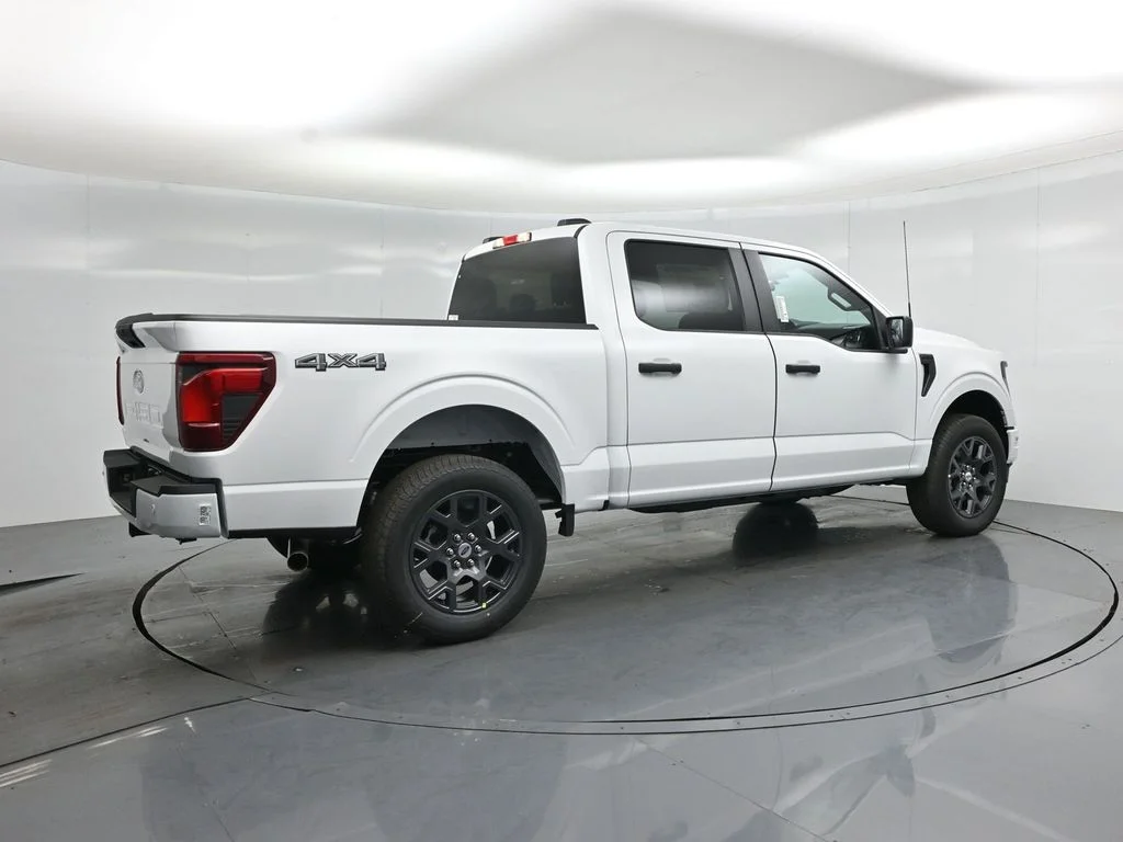 New 2026 Oxford White Ford STX image 20