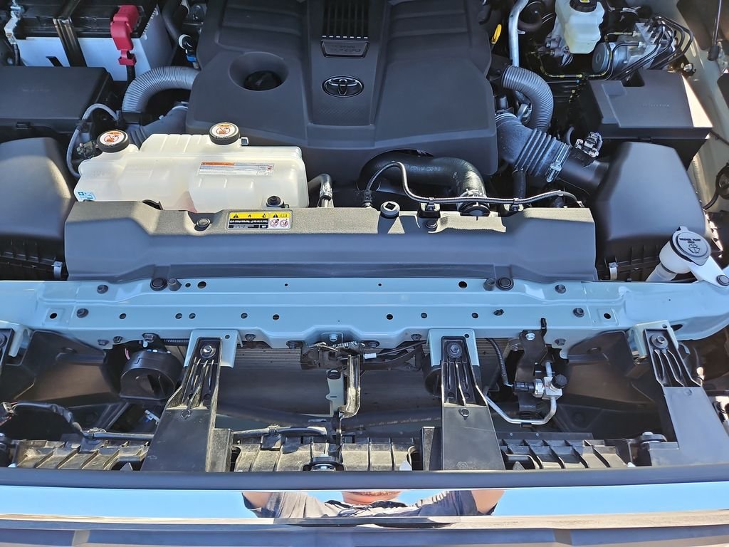 2024 Toyota Tundra SR5 - Photo 21