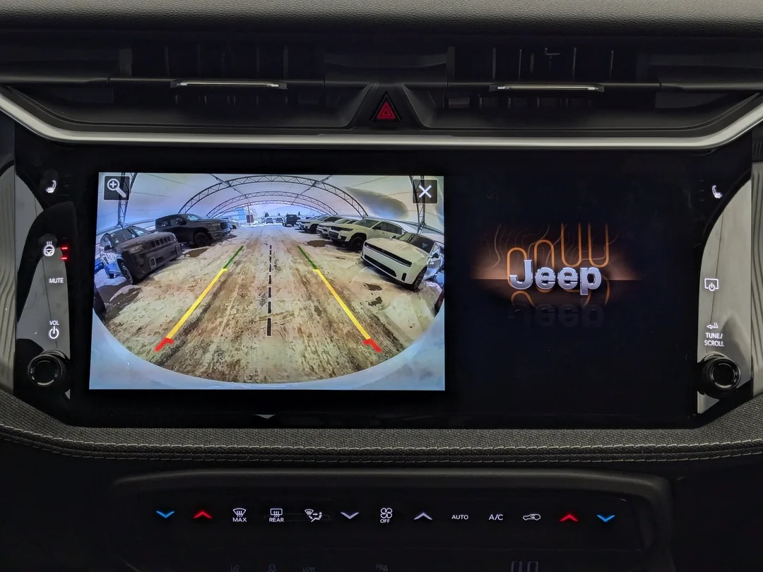 New 2026 White Jeep Laredo - - 4x4 - Customer Preferred Pkg 23F - Compact Spare Tire & More! image 23