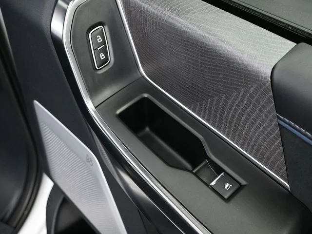 2025 Ford F-250 Super Duty Platinum - Photo 50