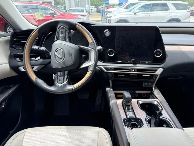 Used 2024 Black Lexus 350 Premium image 11