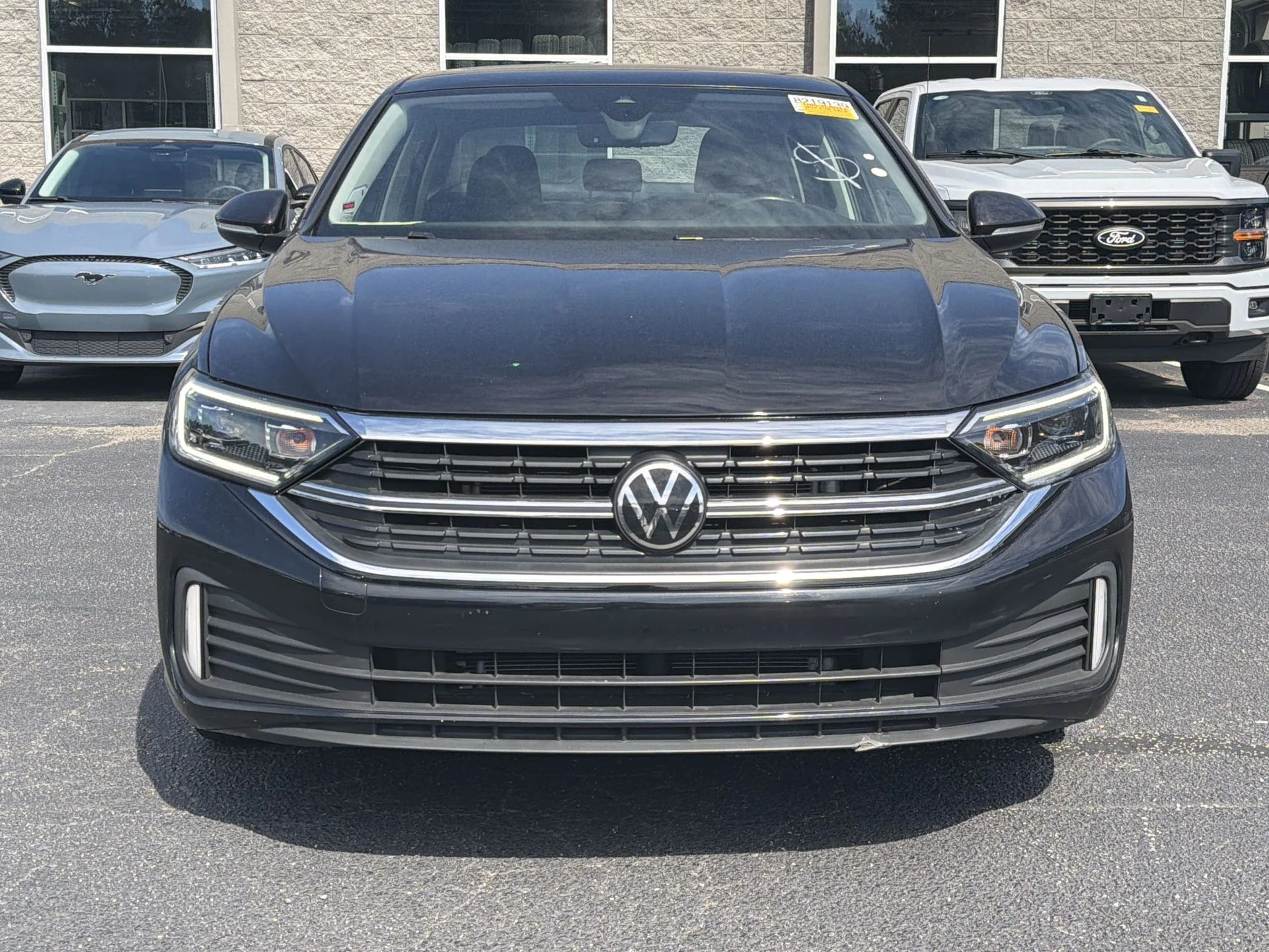 Used 2024 Deep Black Pearl Effect Volkswagen 1.5T SEL image 11