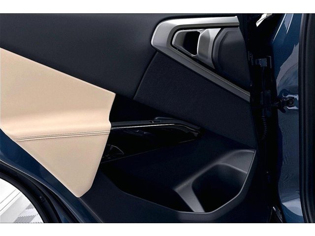 New 2026 Arctic Race Blue metallic BMW 30 xDrive image 29