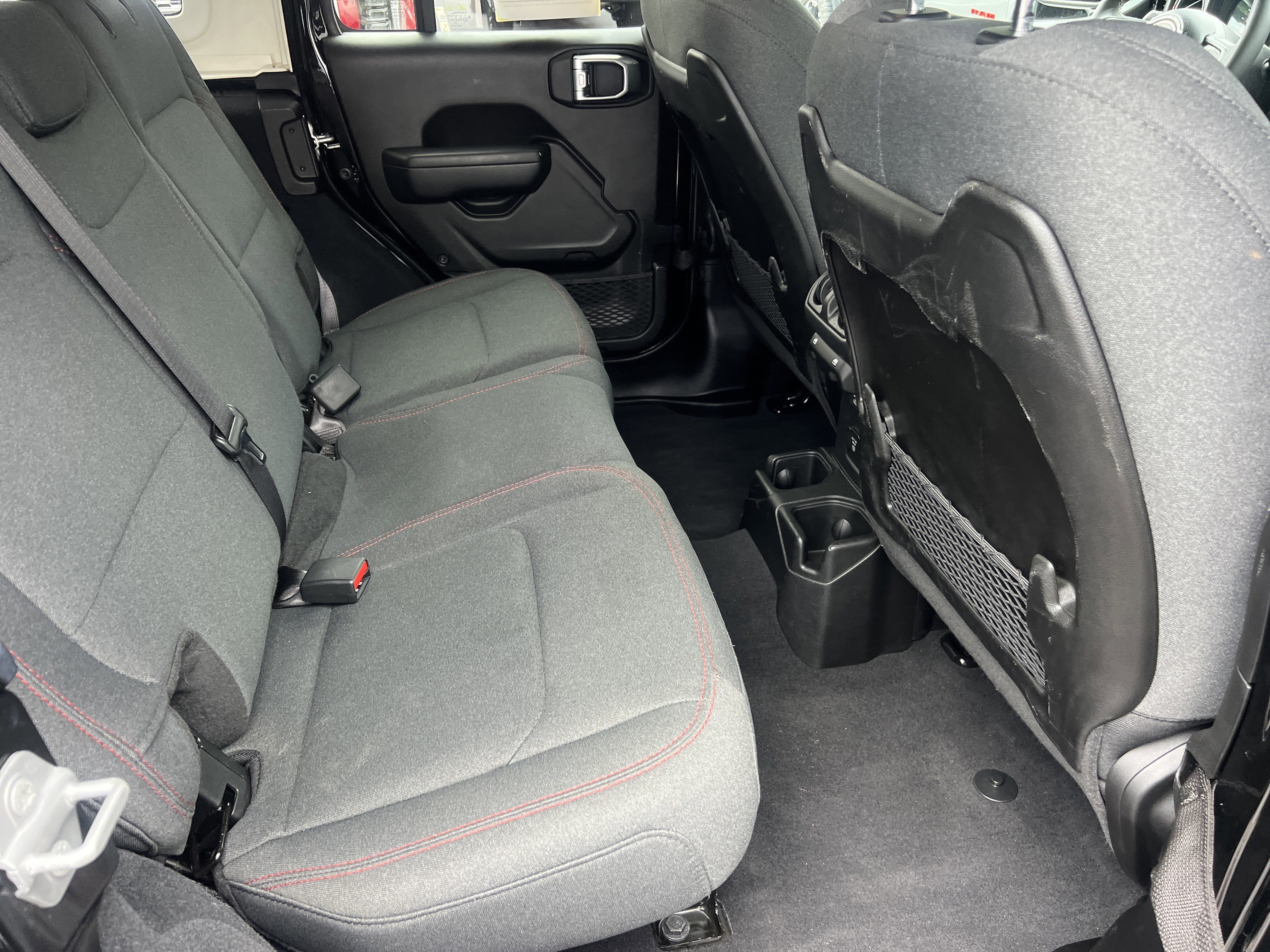 Used 2025 Black Clearcoat Jeep Rubicon image 18
