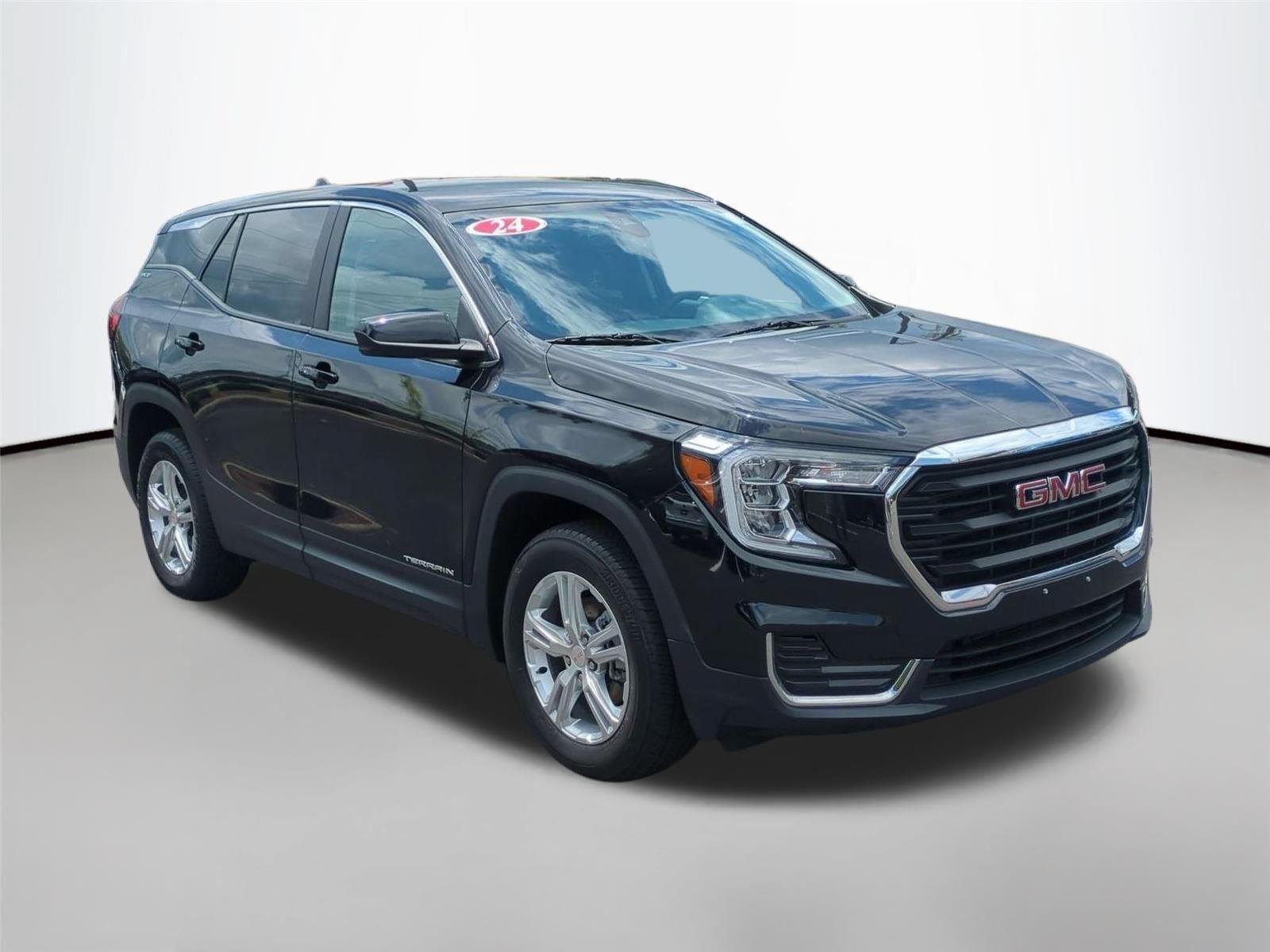 Used 2024 Ebony Twilight Metallic GMC SLE image 7